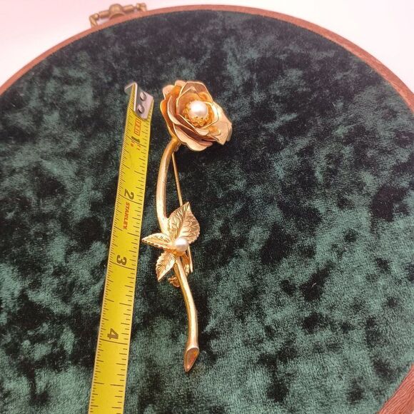 Vintage MCM Estate Long Stemmed Gold Tone Rose Pearl Brooch Pin - Picture 3 of 4